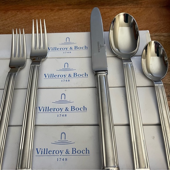 Villeroy & Boch Dining 2 Pc Villeroy Boch Flatware 4 Complete 5pc